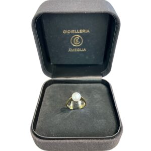 Anello perla centrale