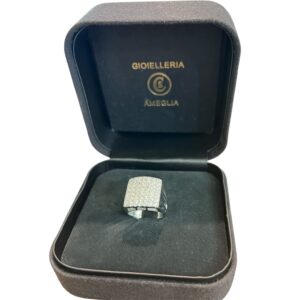 Anello in oro pavé