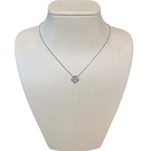Collana quadrifoglio bianco