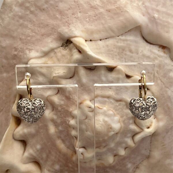 Orecchini cuore con diamanti