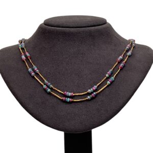 Collana in oro con zaffiri rubini smeraldi