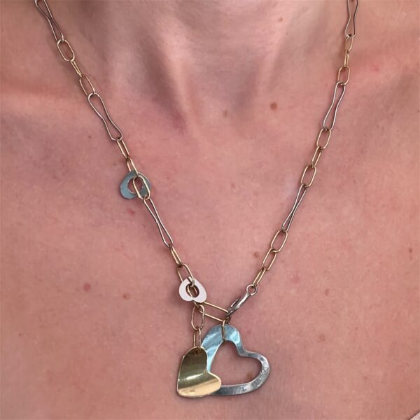Collana charms cuori - immagine 2