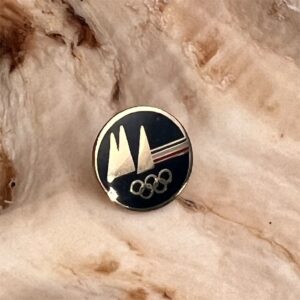 Spilla olimpiadi vela