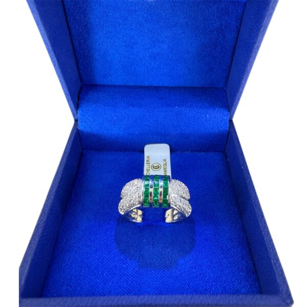 Anello con smeraldo - immagine 2